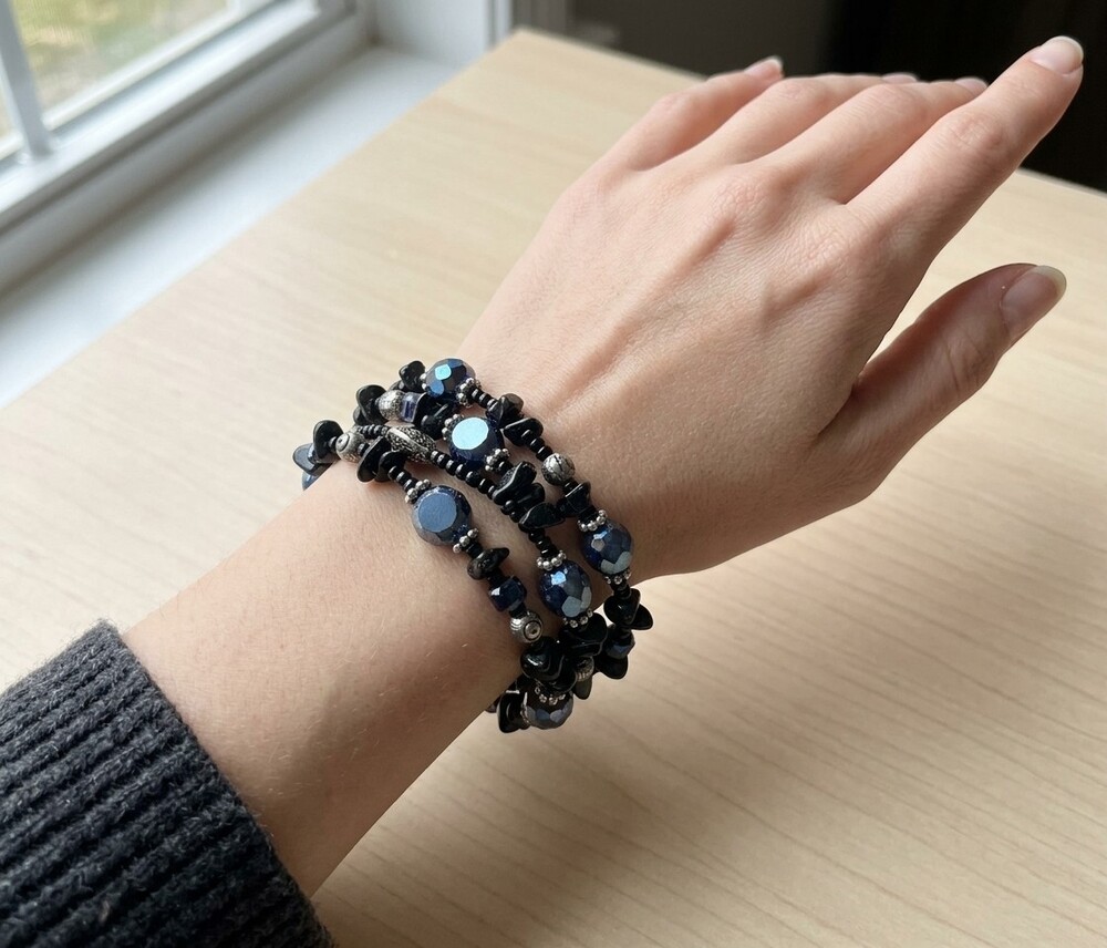 Bracelet 7" Bohemian Seed Beads W/Mixed Black Chips Bangle Cuff